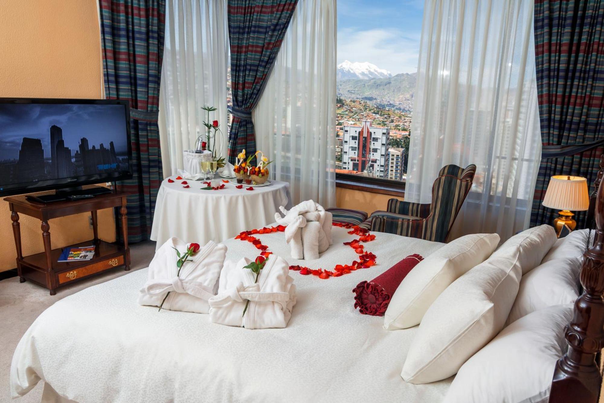Real Plaza Hotel & Convention Center La Paz Bagian luar foto